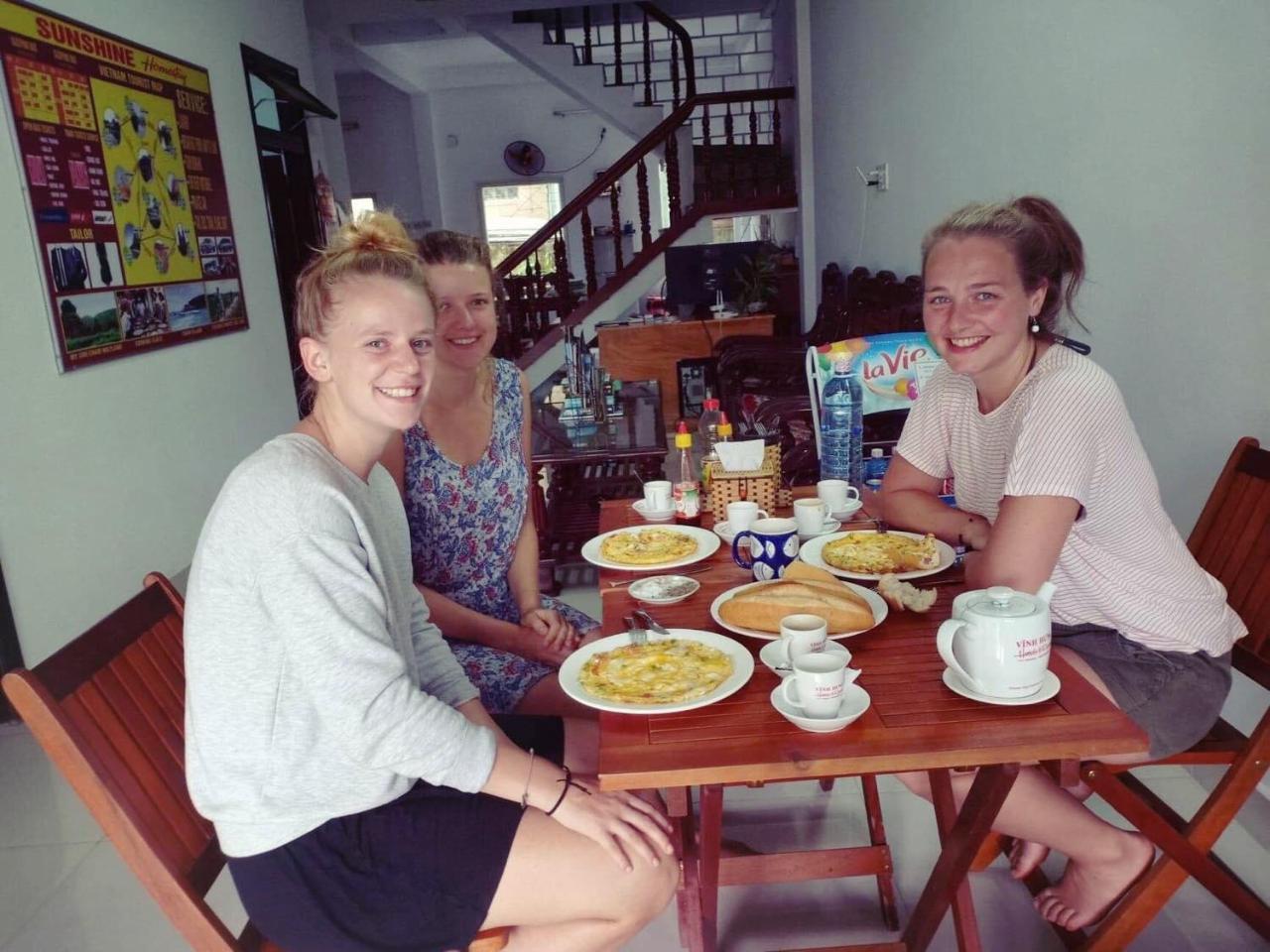 Sunshine Homestay Хой Ан Екстериор снимка